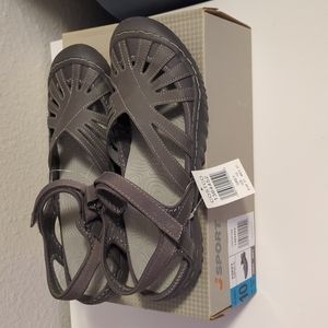 NWT J-Sport Poppy Shoes/Sandals Grey Size 10